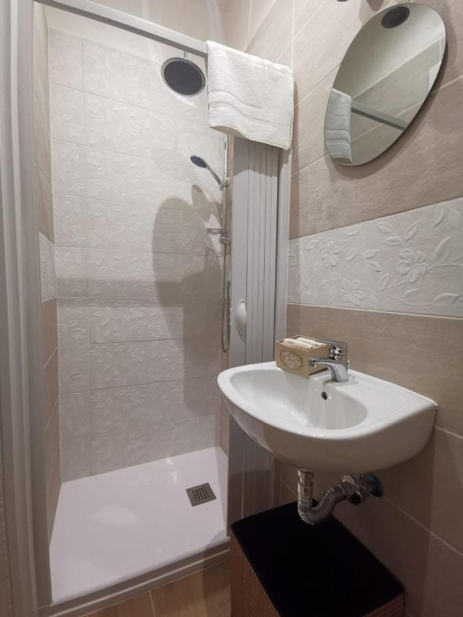 Apartament La Casa Delle Tradizioni Bari Zewnętrze zdjęcie