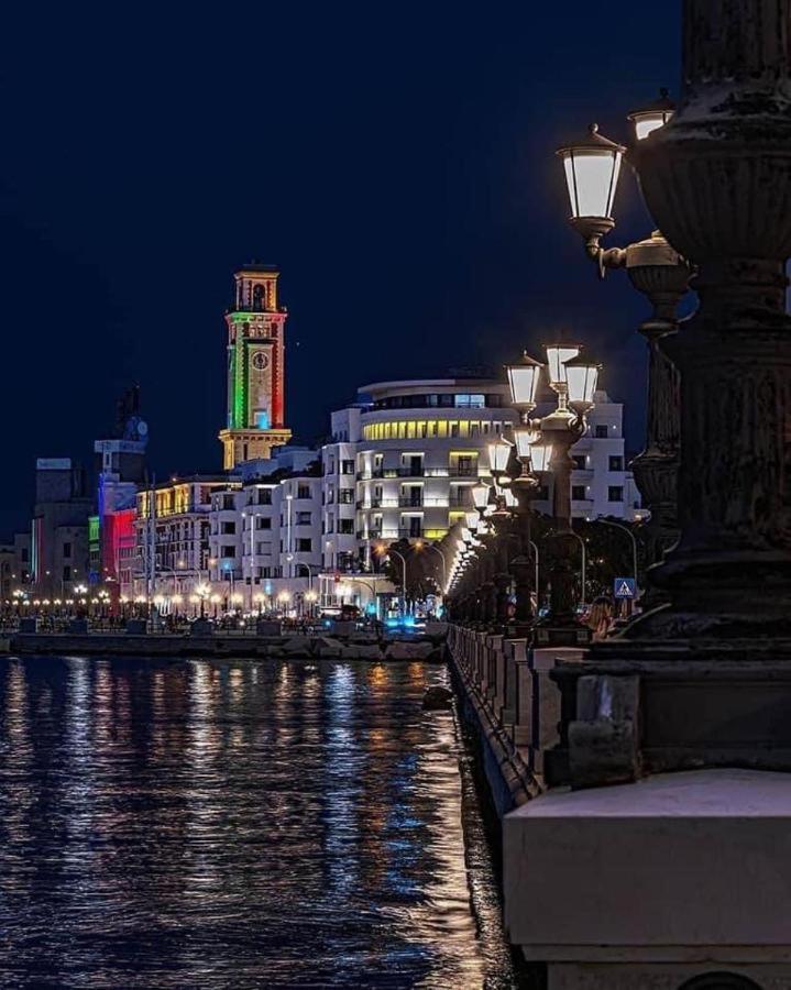 Apartament La Casa Delle Tradizioni Bari Zewnętrze zdjęcie