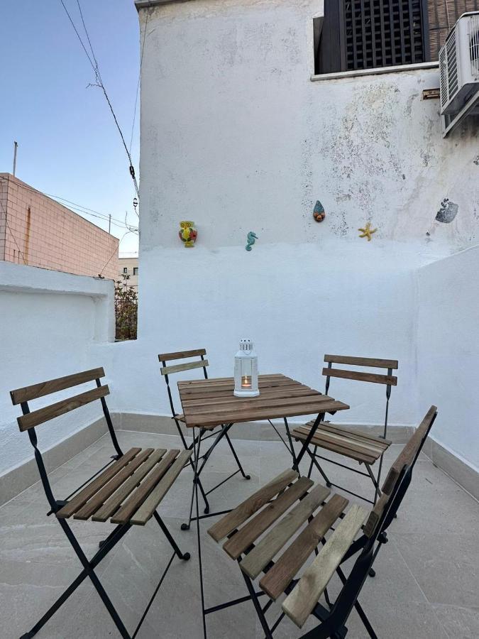 Apartament La Casa Delle Tradizioni Bari Zewnętrze zdjęcie