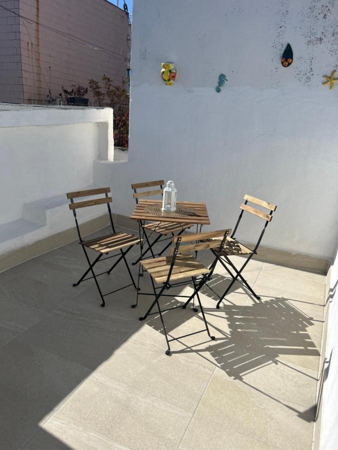 Apartament La Casa Delle Tradizioni Bari Zewnętrze zdjęcie